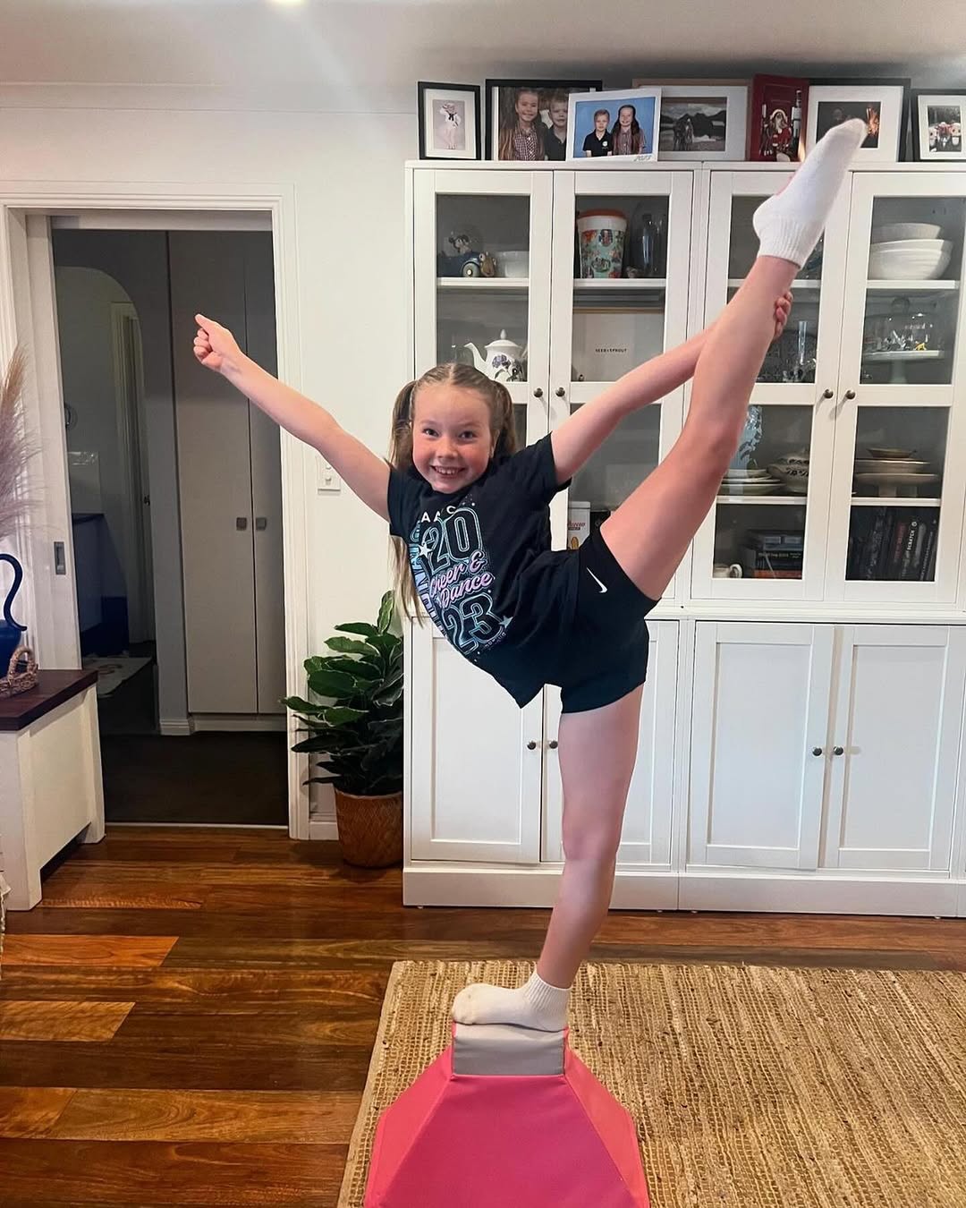 Aussie Flyer Stand And Cheer Mat (Bundle)