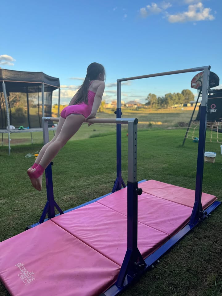 Elite Uneven Bar and 10cm Crash Mat Combo